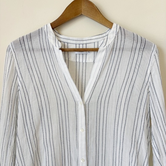 VINCE Lightweight Striped Cotton Button Down Shirt Sz 6 White Blue - Picture 3 of 10